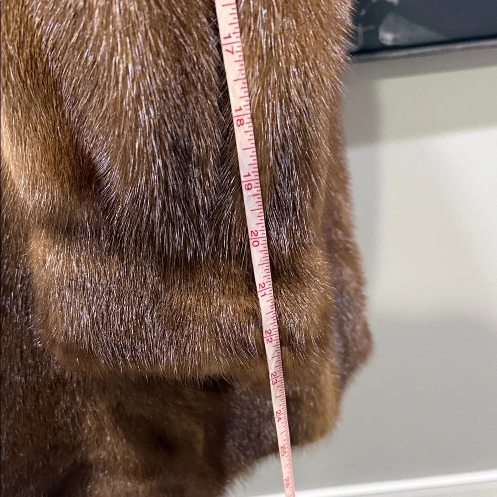 Vintage Elegant Brown Mink Fur Coat PTP 20” (inside) - Picture 3 of 8